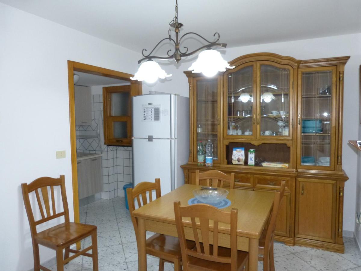 Casa Vacanze Vincenzo E Rosanna 카스트로 외부 사진